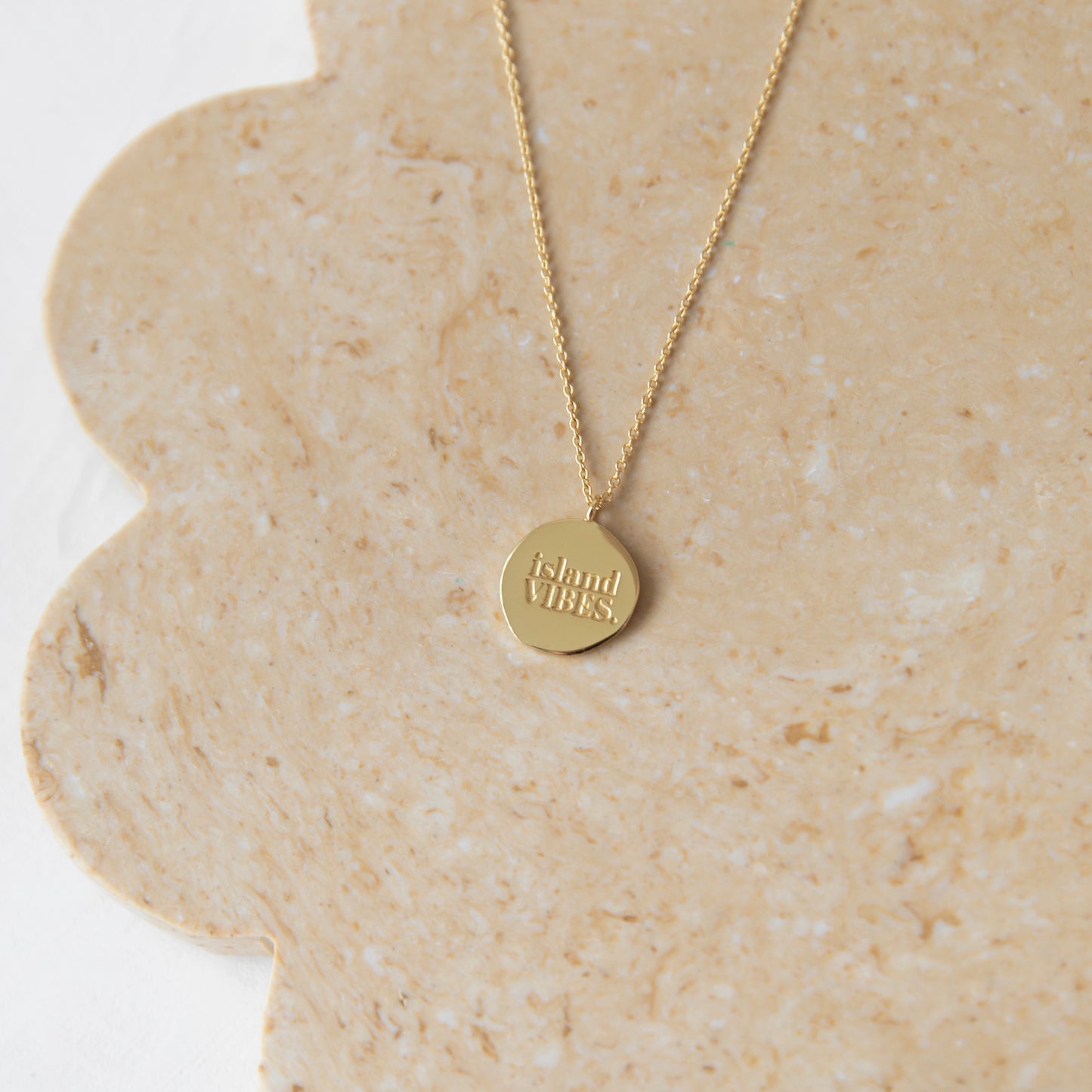 Island Vibes Shell Necklace