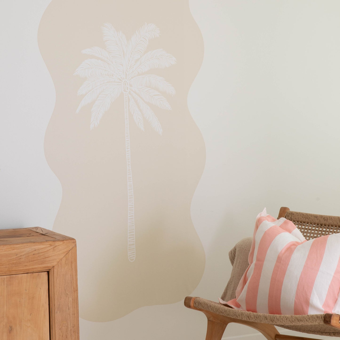 Wavy Paradiso Palm Sea Shell Decal