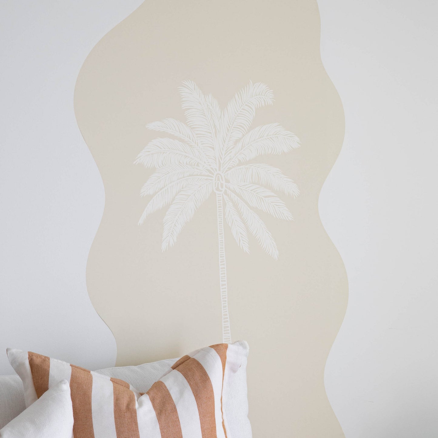 Wavy Paradiso Palm Sea Shell Decal