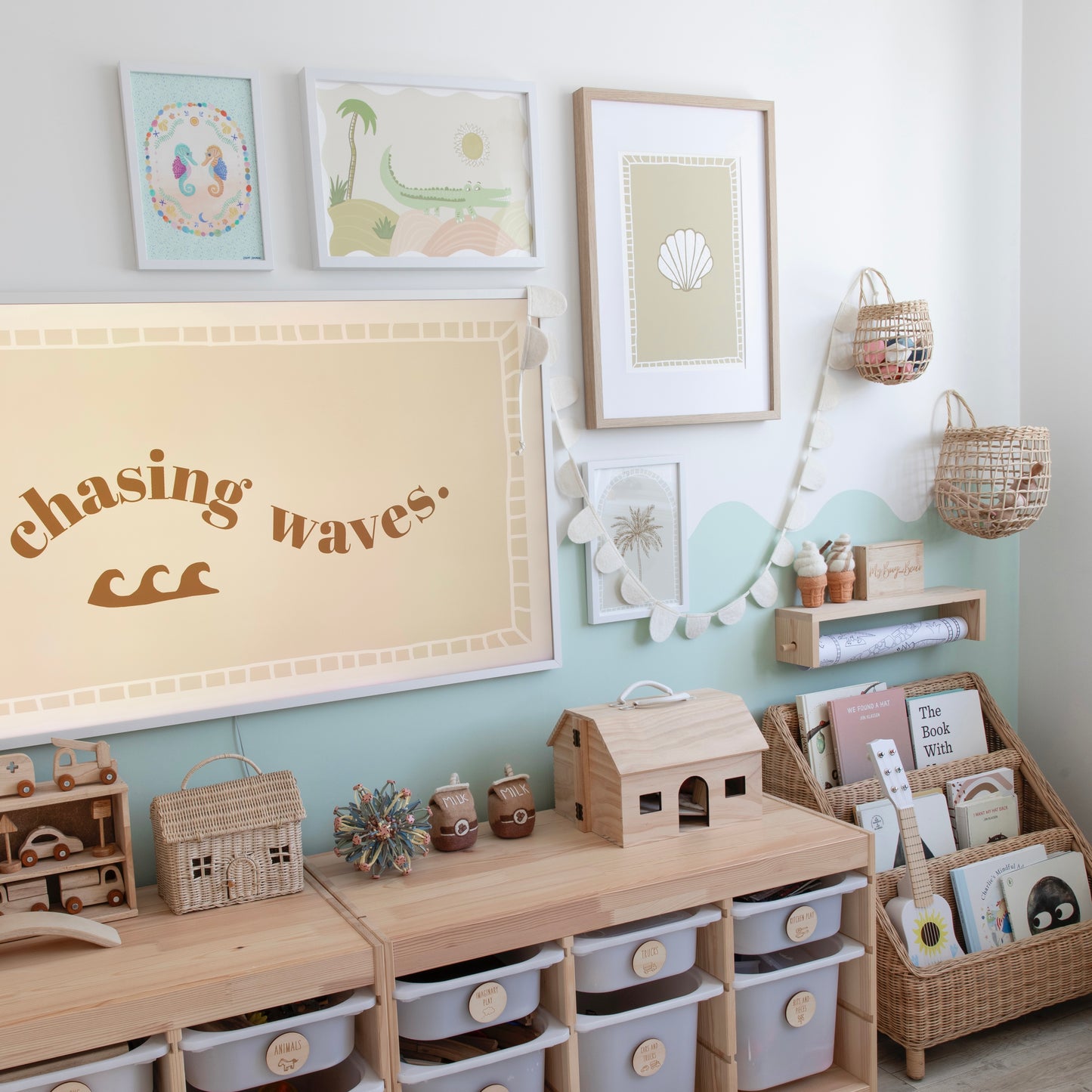 Wavy Half Wall Decal Pale Green