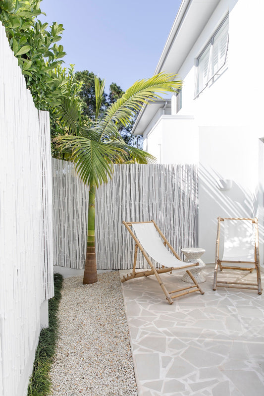 Bamboo Fence Ideas to Create a Resort-Style Backyard