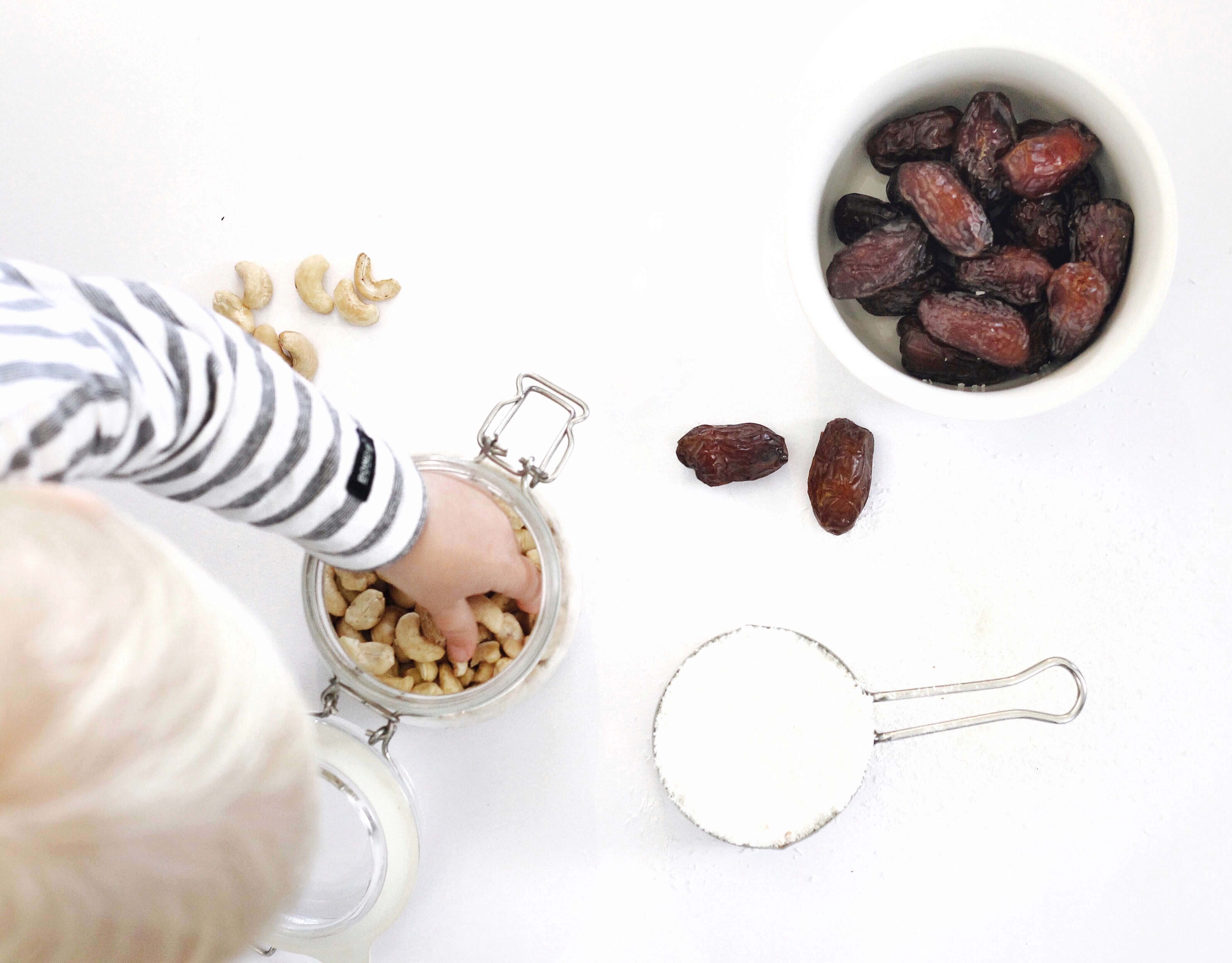 Lemon-cashew-coconut-balls