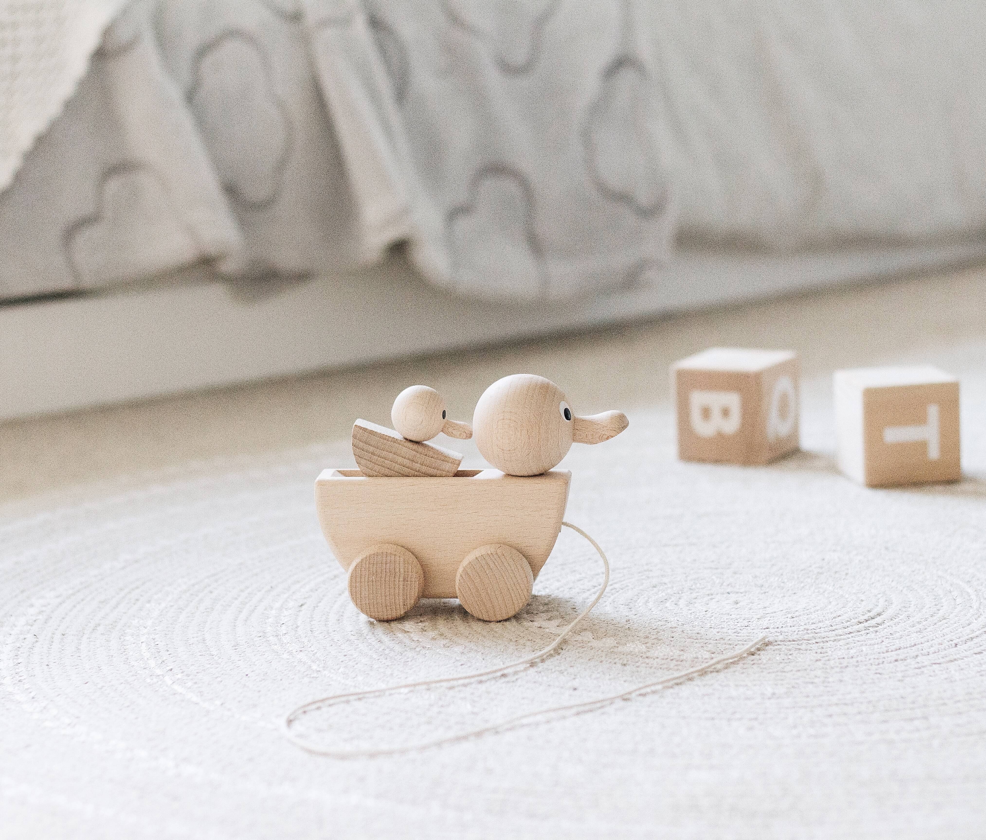 montessori-wooden-toys