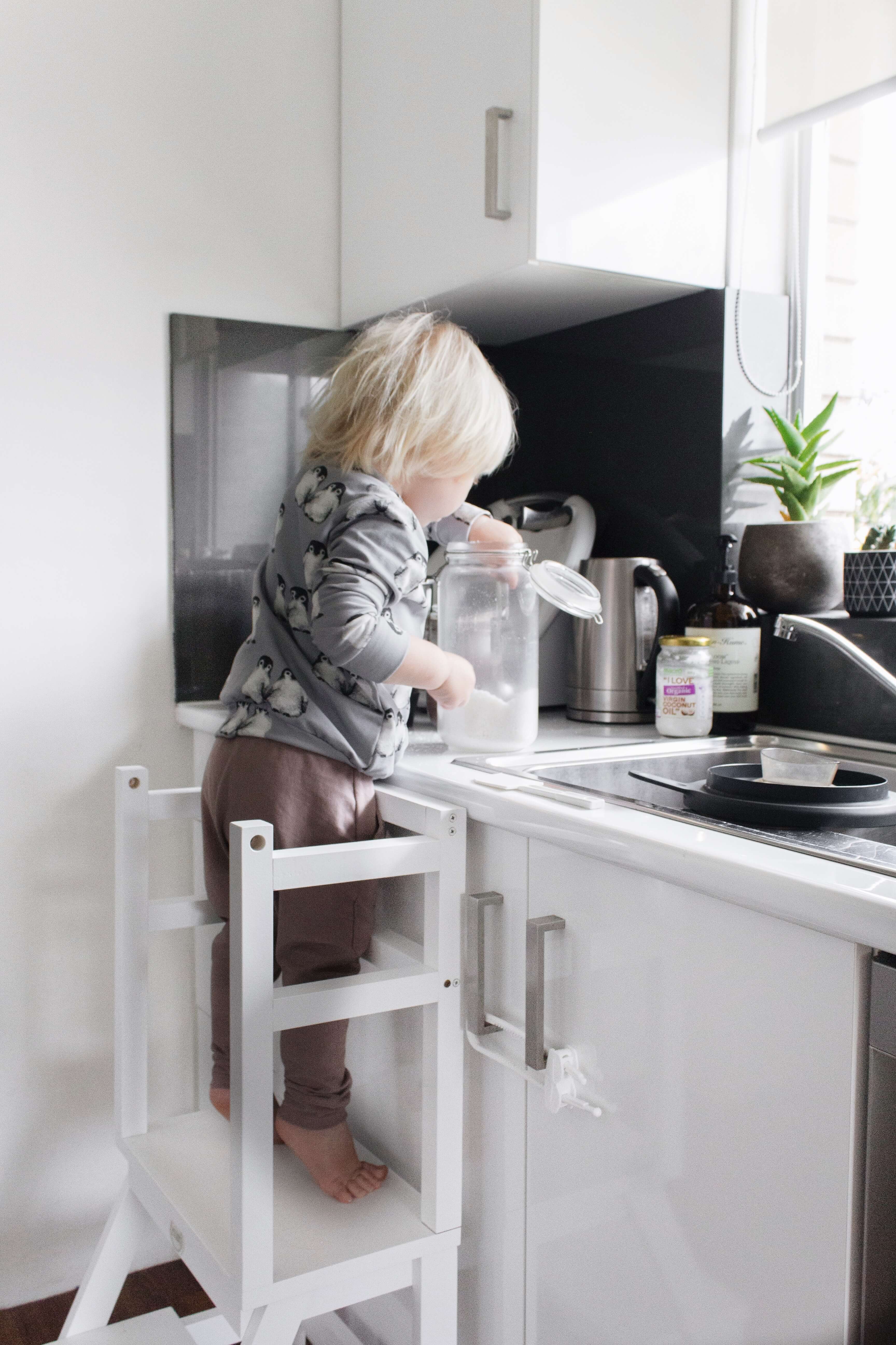 toddler learning tower