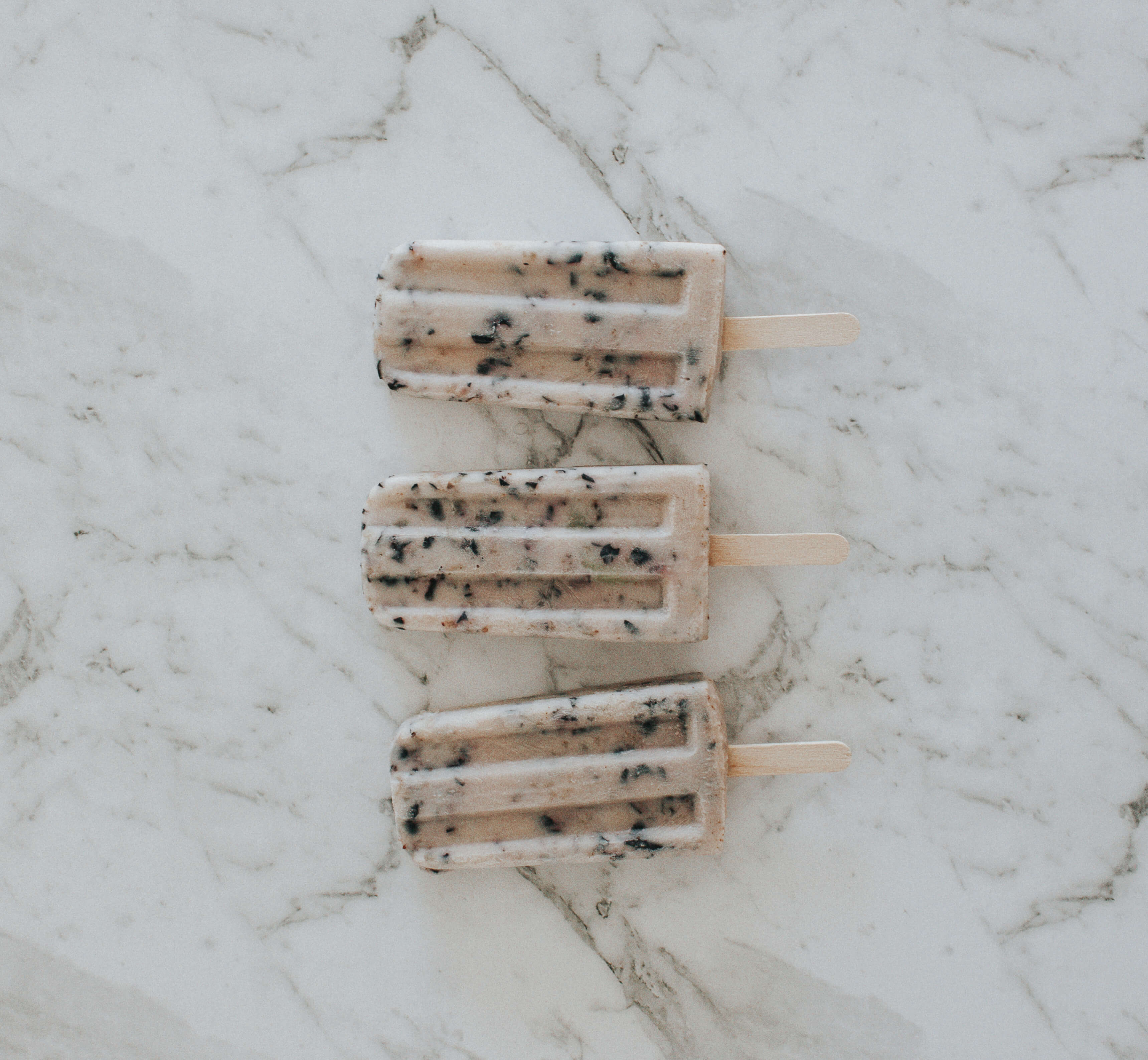 blueberry-coconut-popsicles