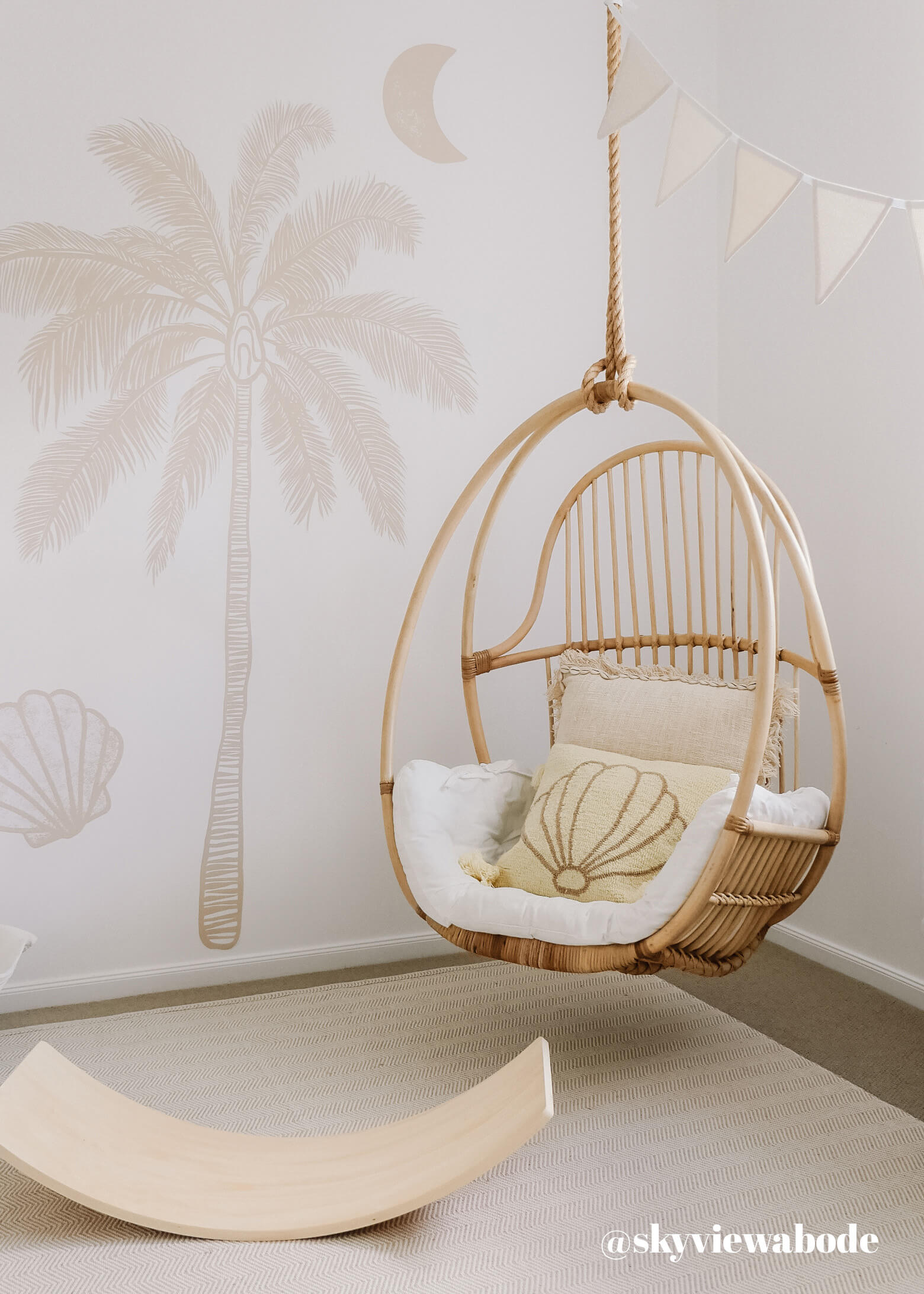 skyview-abode-palm-tree-decal